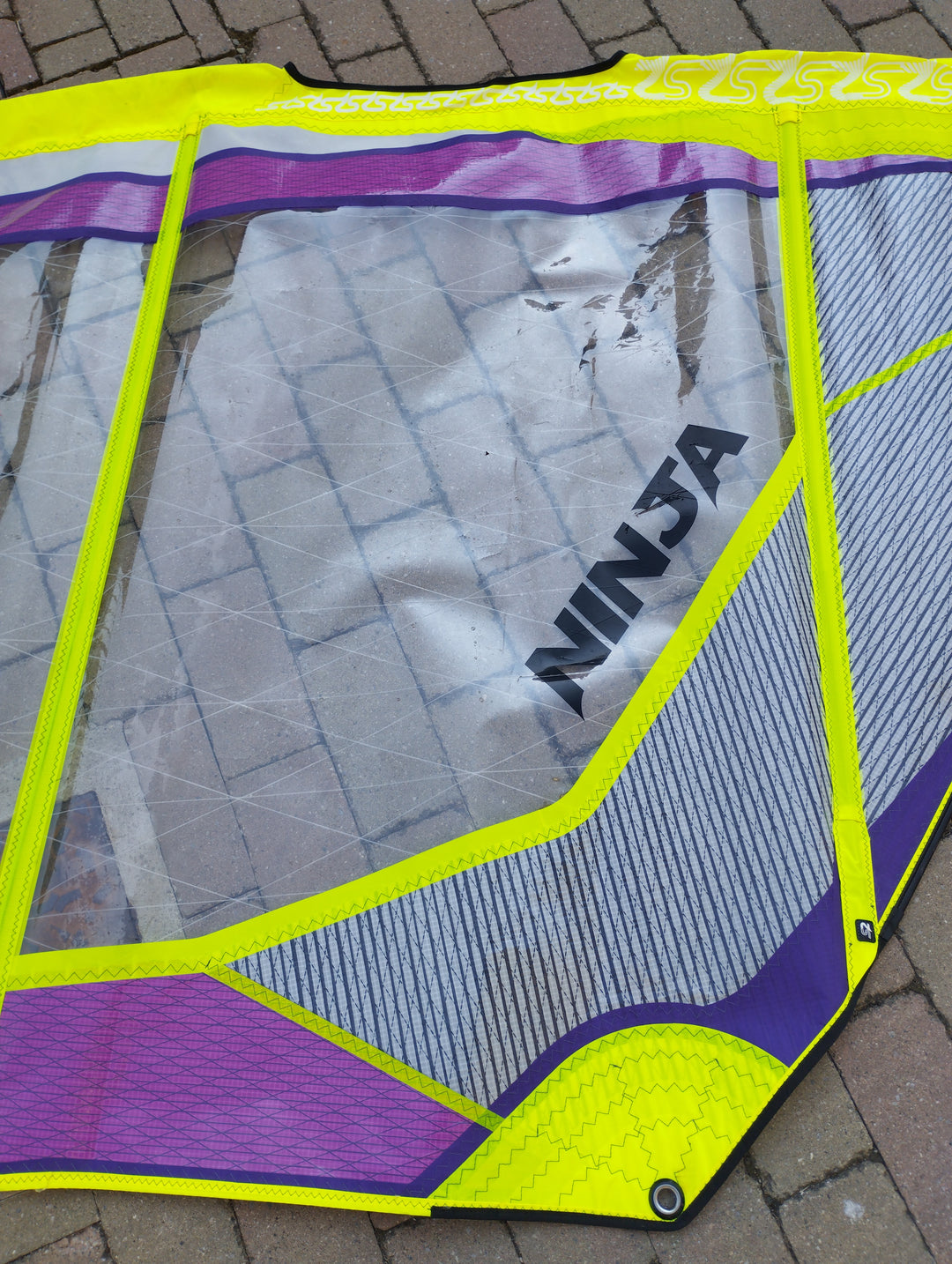 Sail S2Maui Ninja 4.4 2023 used in excellent condition 