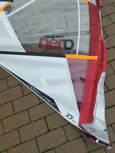 Vela windsurf North Super Hero 3.7 - 2018- usata